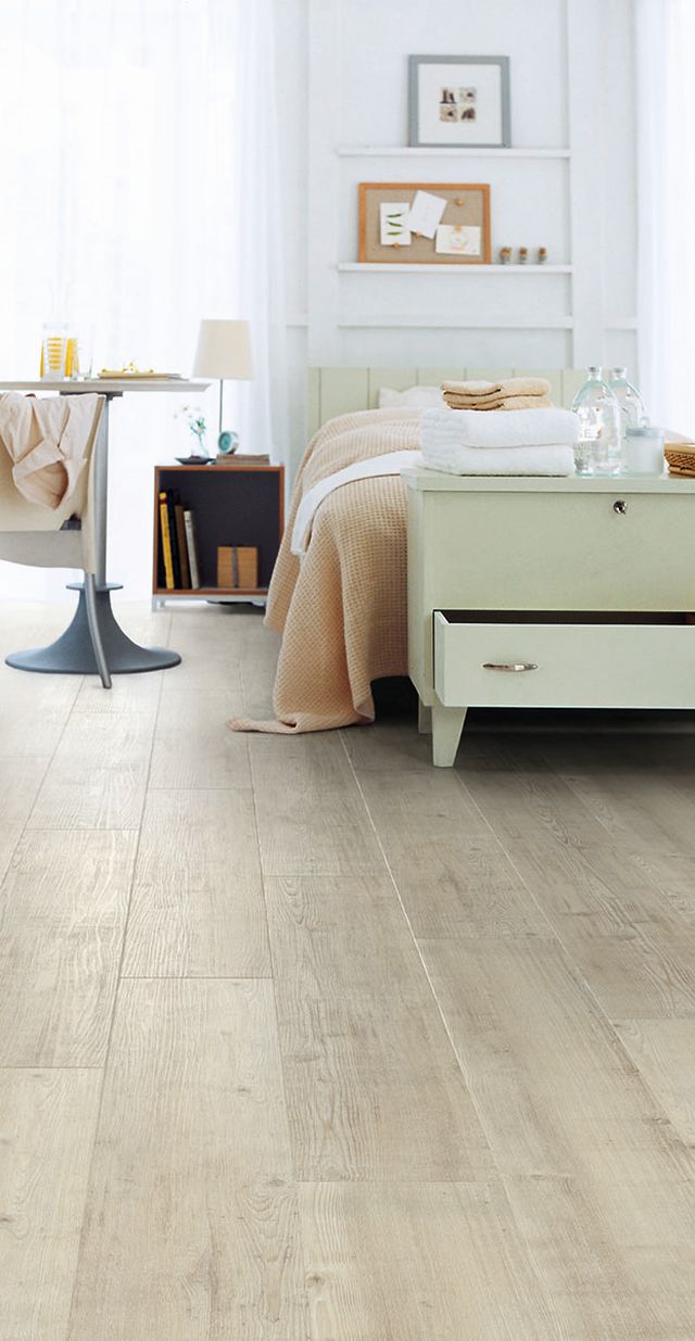 LVT-RWO-991060-Royal-White-Oak-Polyflor-James-Halstead LVT-RWO-991060-Royal-White-Oak-Polyflor-James-Halstead